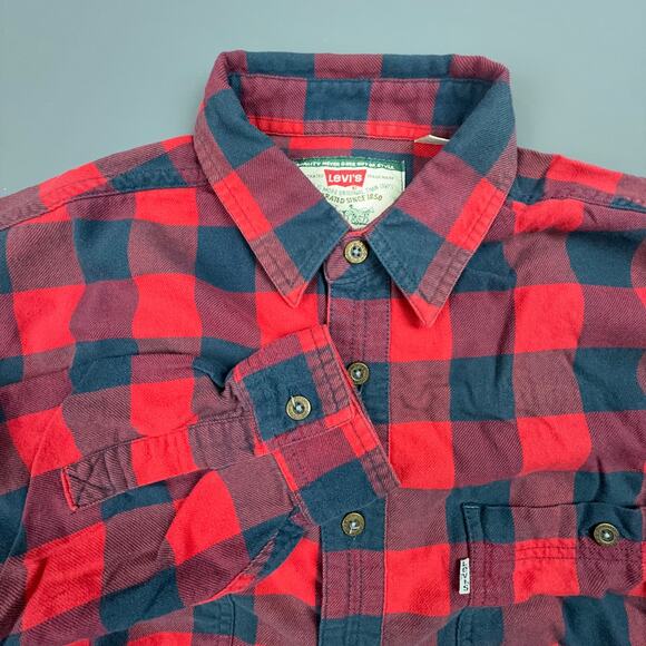 Vintage Levi’s Buffalo Plaid Shirt M Red Navy Flannel Grunge Workwear - Picture 1 of 7